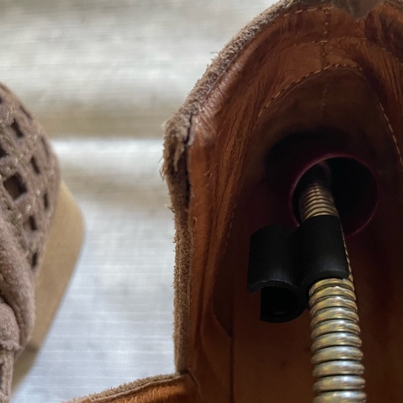 Jeffrey Campbell brown suede bootie  size 7.5. - Picture 11 of 14